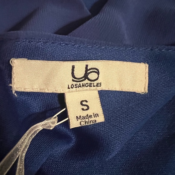 Dress - Picture 6 of 6